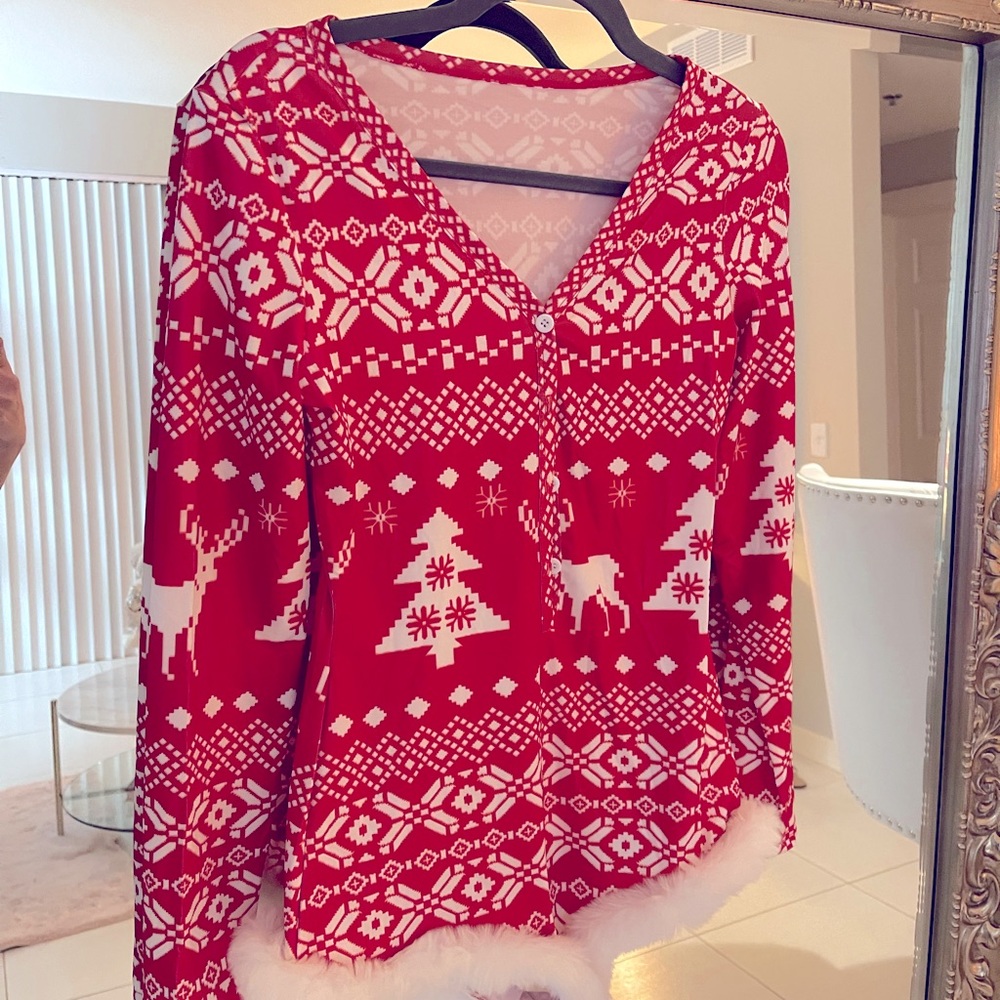 🎅🏽 Christmas Romper Pajama 🎅🏽 - Picture 7 of 9